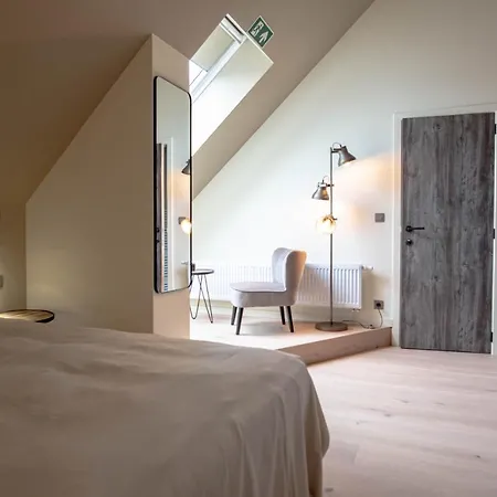 't Ponton Bed and breakfast 4*