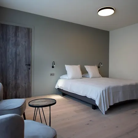 't Ponton Bed & Breakfast Nieuwpoort