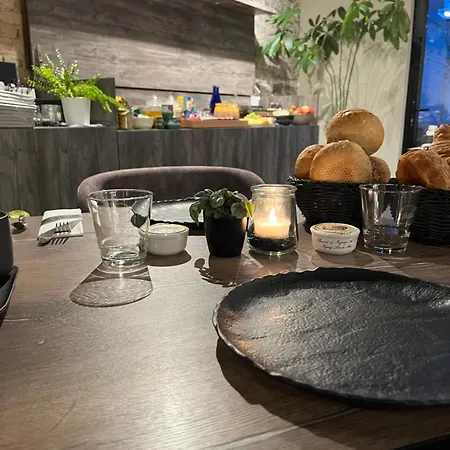 't Ponton Bed & Breakfast 4*