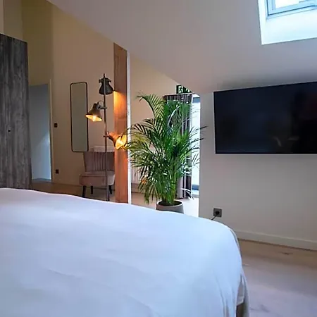 't Ponton Bed & Breakfast Nieuwpoort
