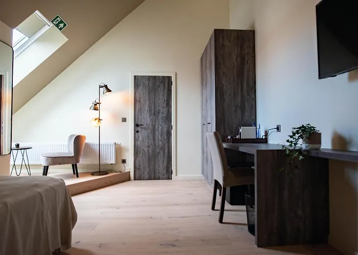 Bed & Breakfast 't Ponton 4*